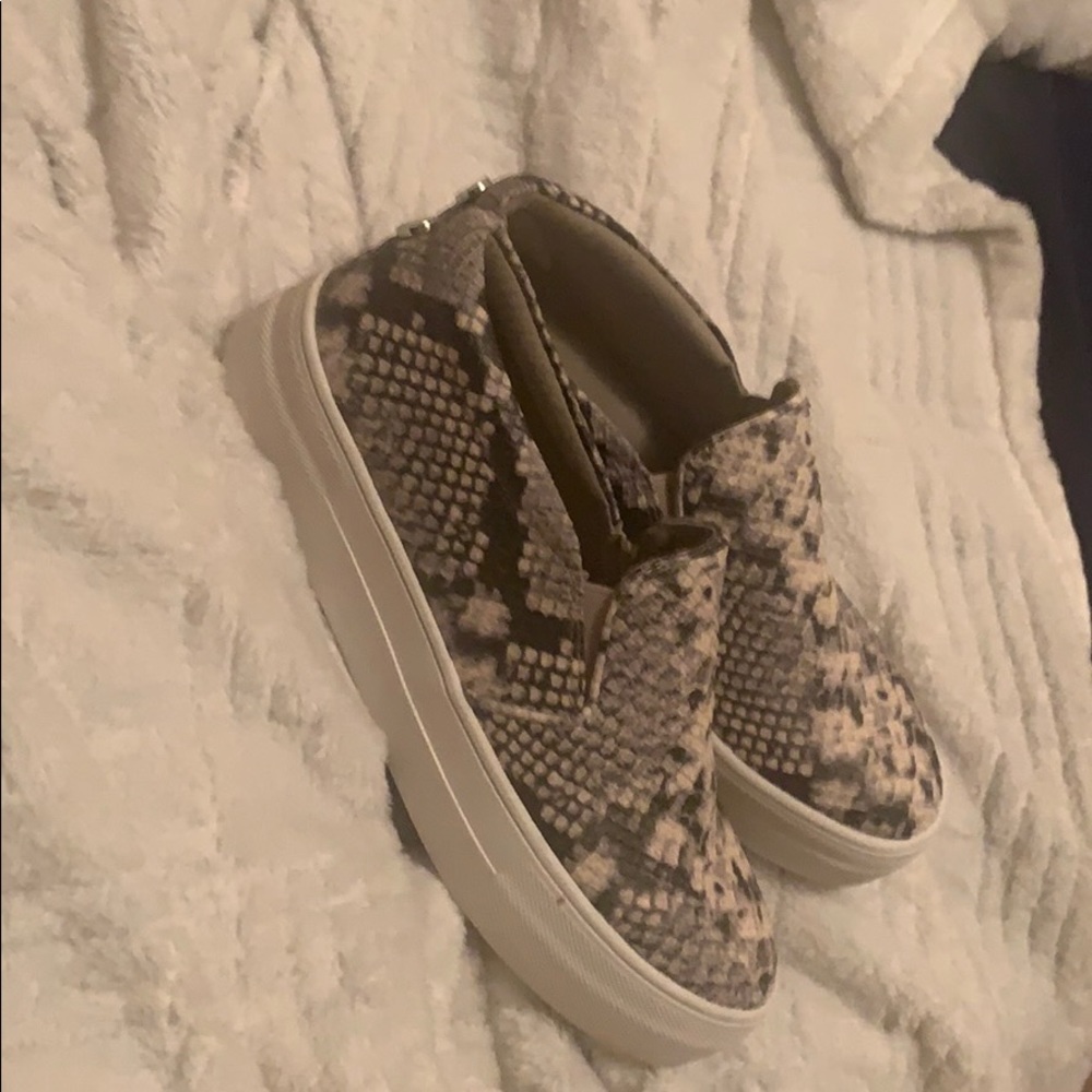 Steve Madden shoes